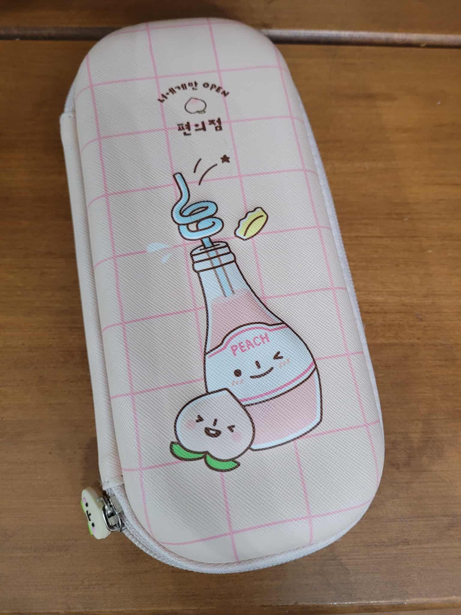 Kakao Japan Chiikawa Smoko PEACH Makeup Pencil Case Holder - New