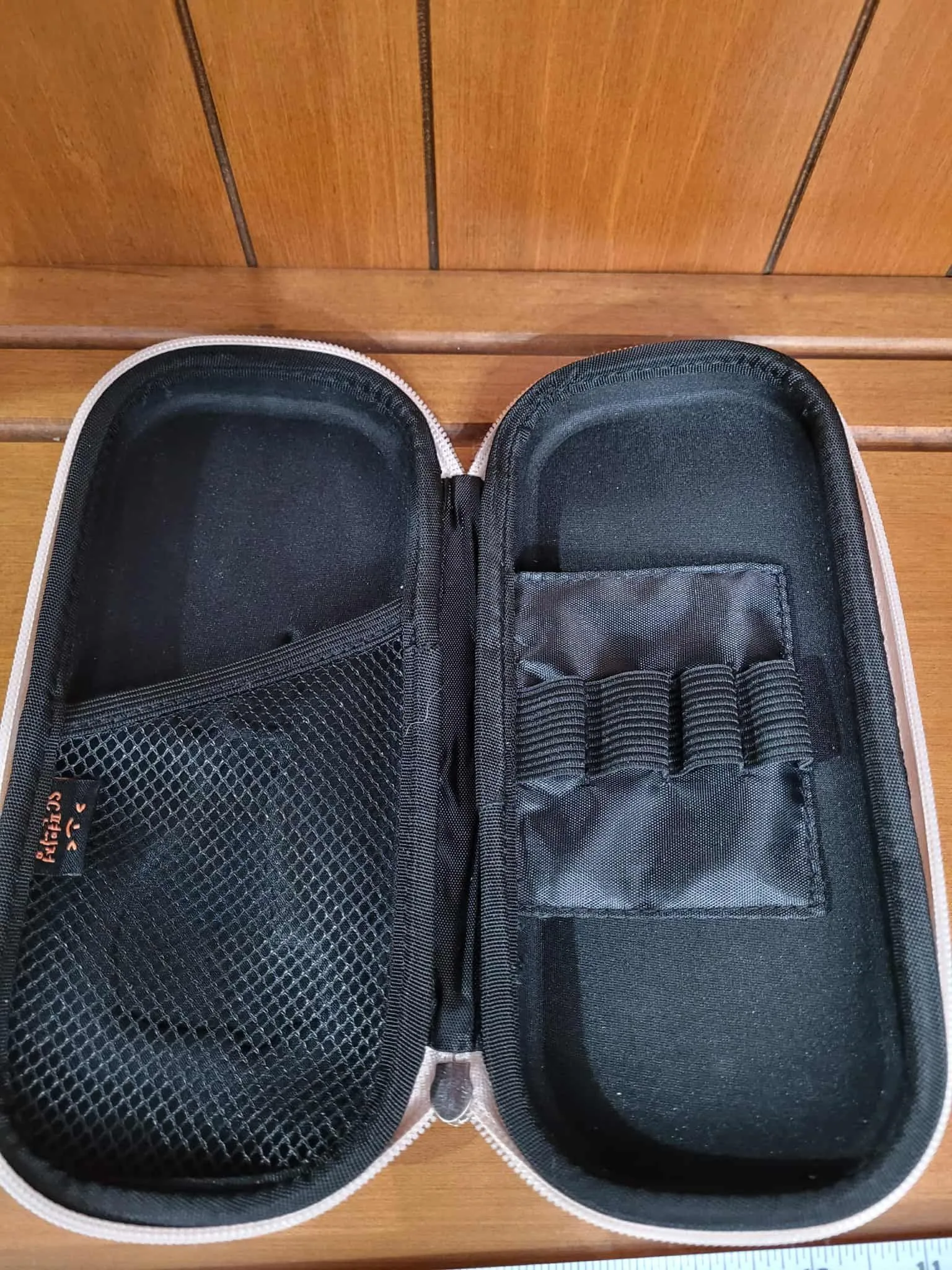 Kakao Japan Chiikawa Smoko PEACH Makeup Pencil Case Holder - New image indicator(4)