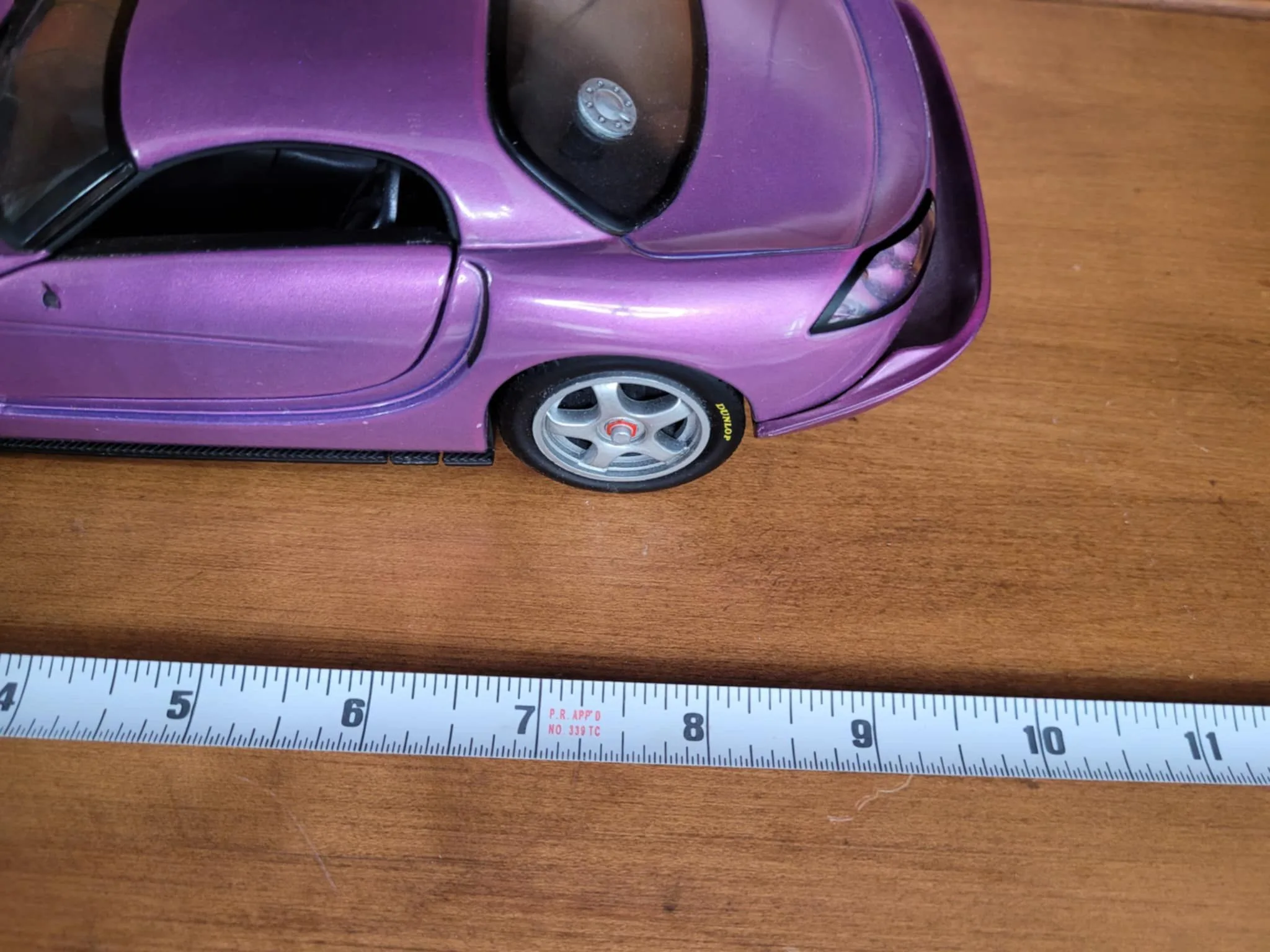 Vintage Hot Wheels 1:18 TVR SPEED 12 Diecast Car image indicator(8)