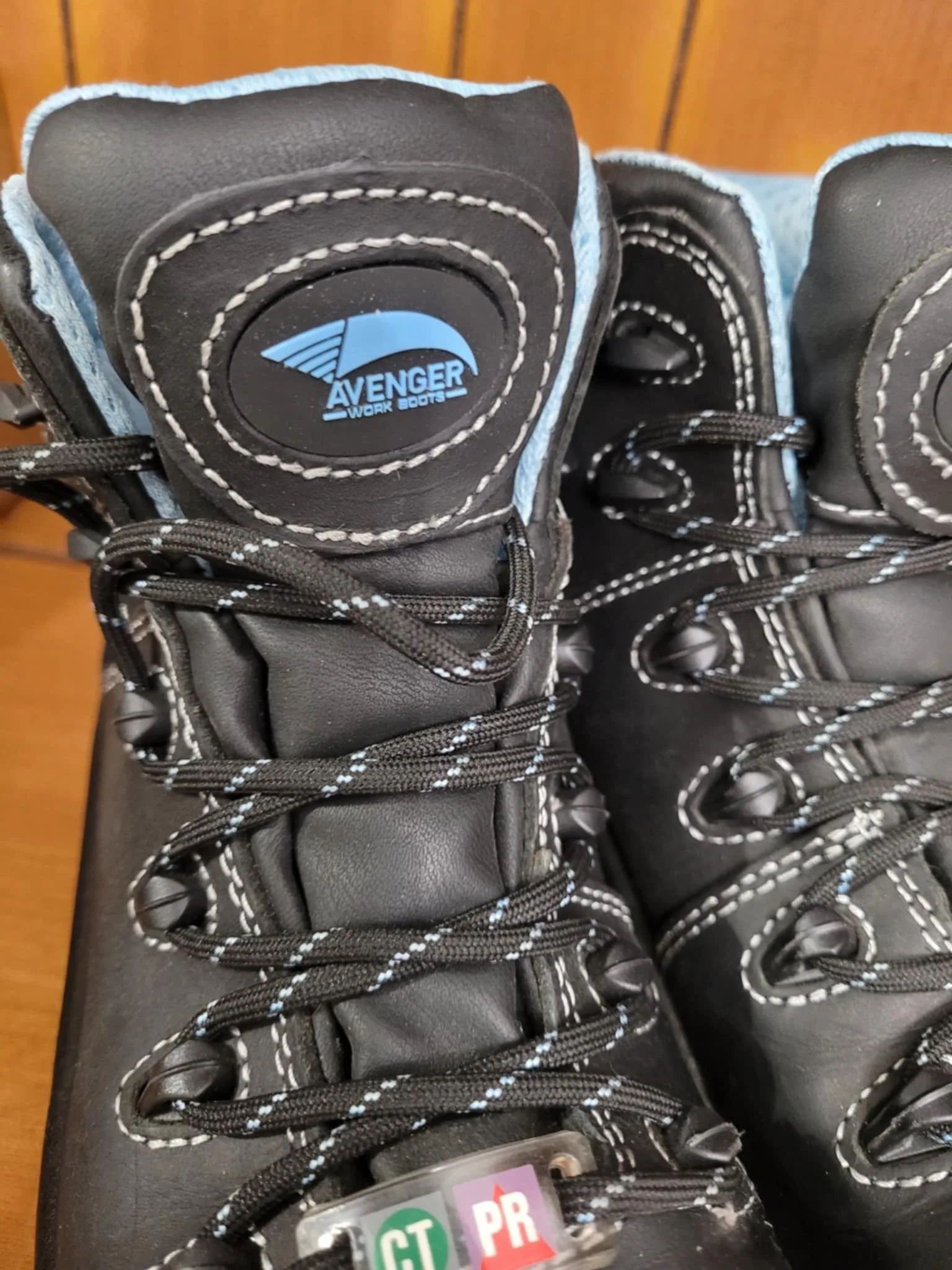 Avenger Black Composite Safety Toe Waterproof Work Boots Womens image indicator(3)