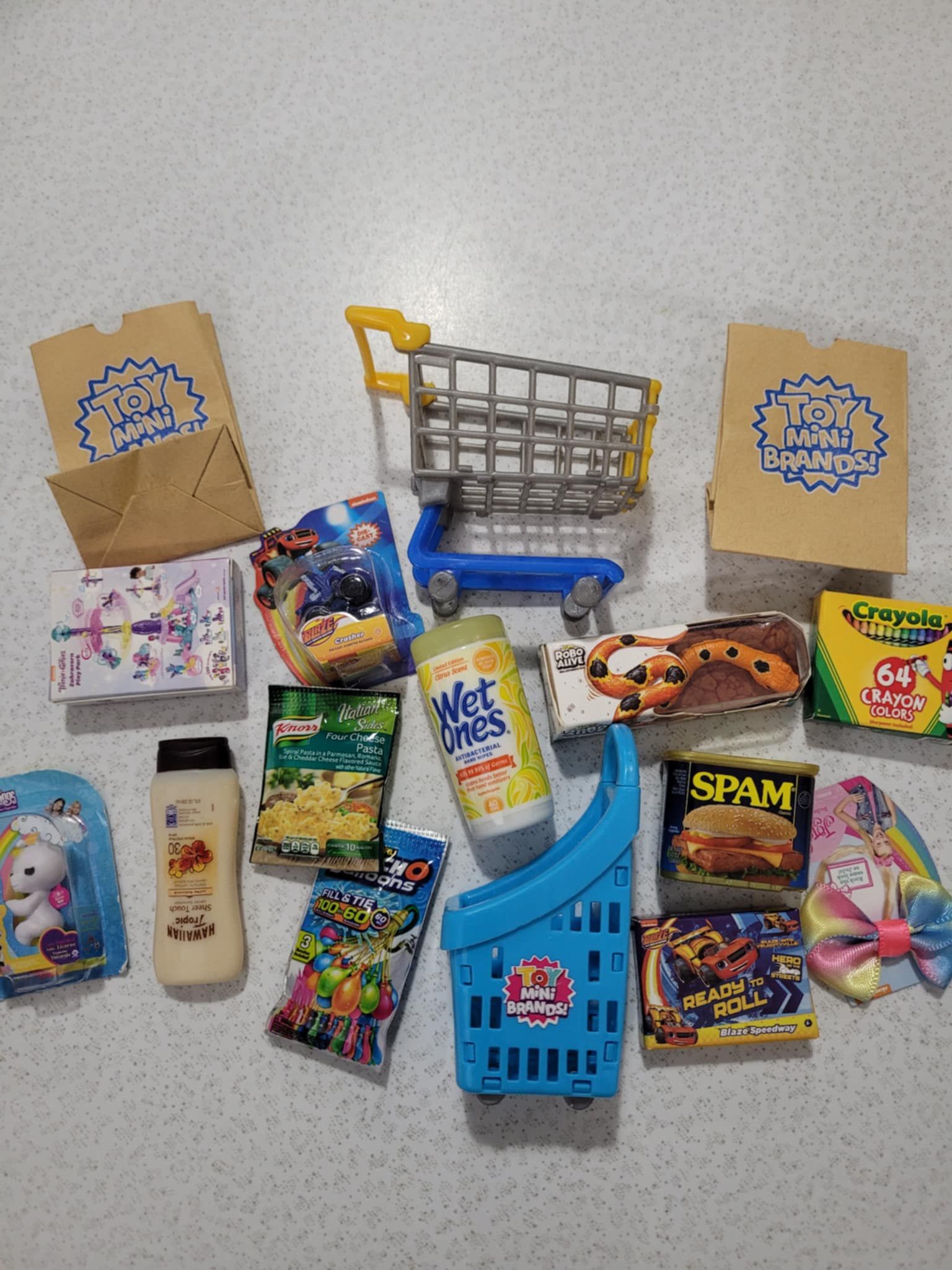 TMB Shopkins Mini Brands 16 Piece Lot Cart Food Toys And More!!!