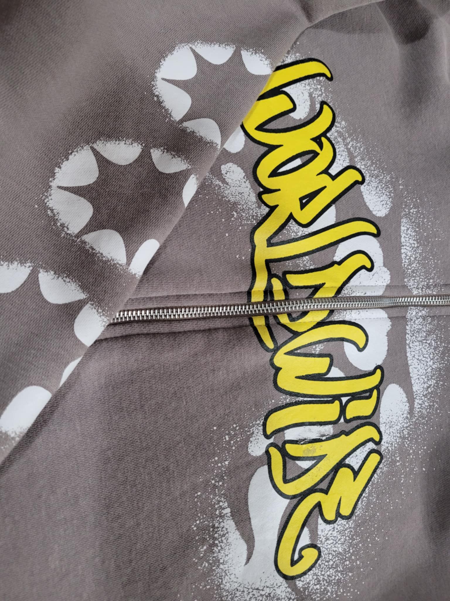 WORLDWIDE Designer Logo Boohoo Man Hoodie Mens Size large!! - photo 4