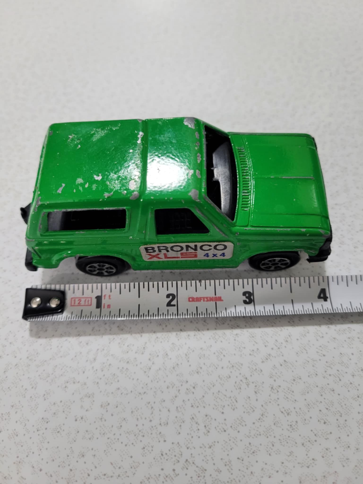 Vintage Tootsie Toys Ford BRONCO 4x4 Green Metal 4 Inch Toy Car - photo 5