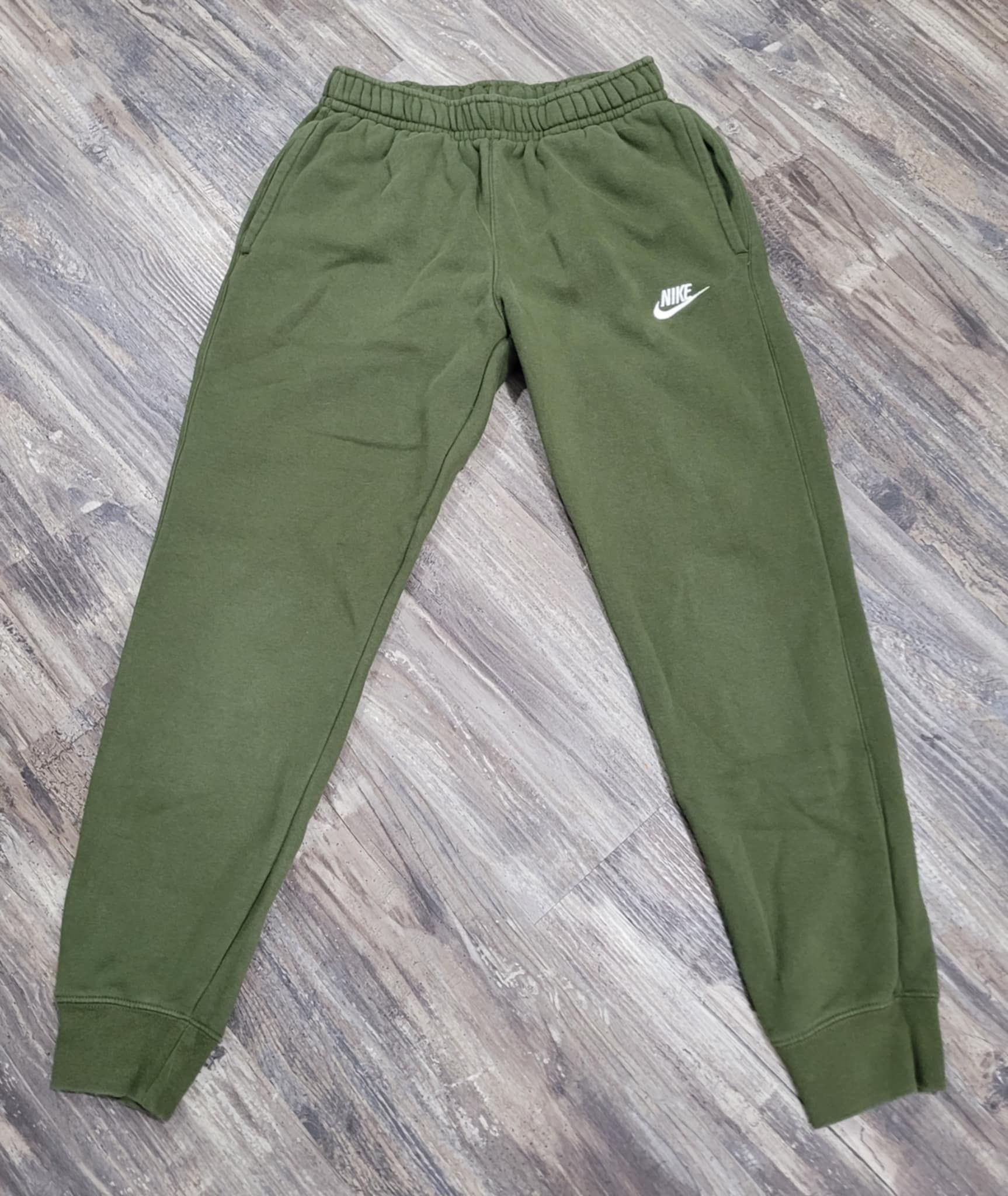 Nike Air Swoosh Logo Army Green Sweat Pants Adult Size Small !!