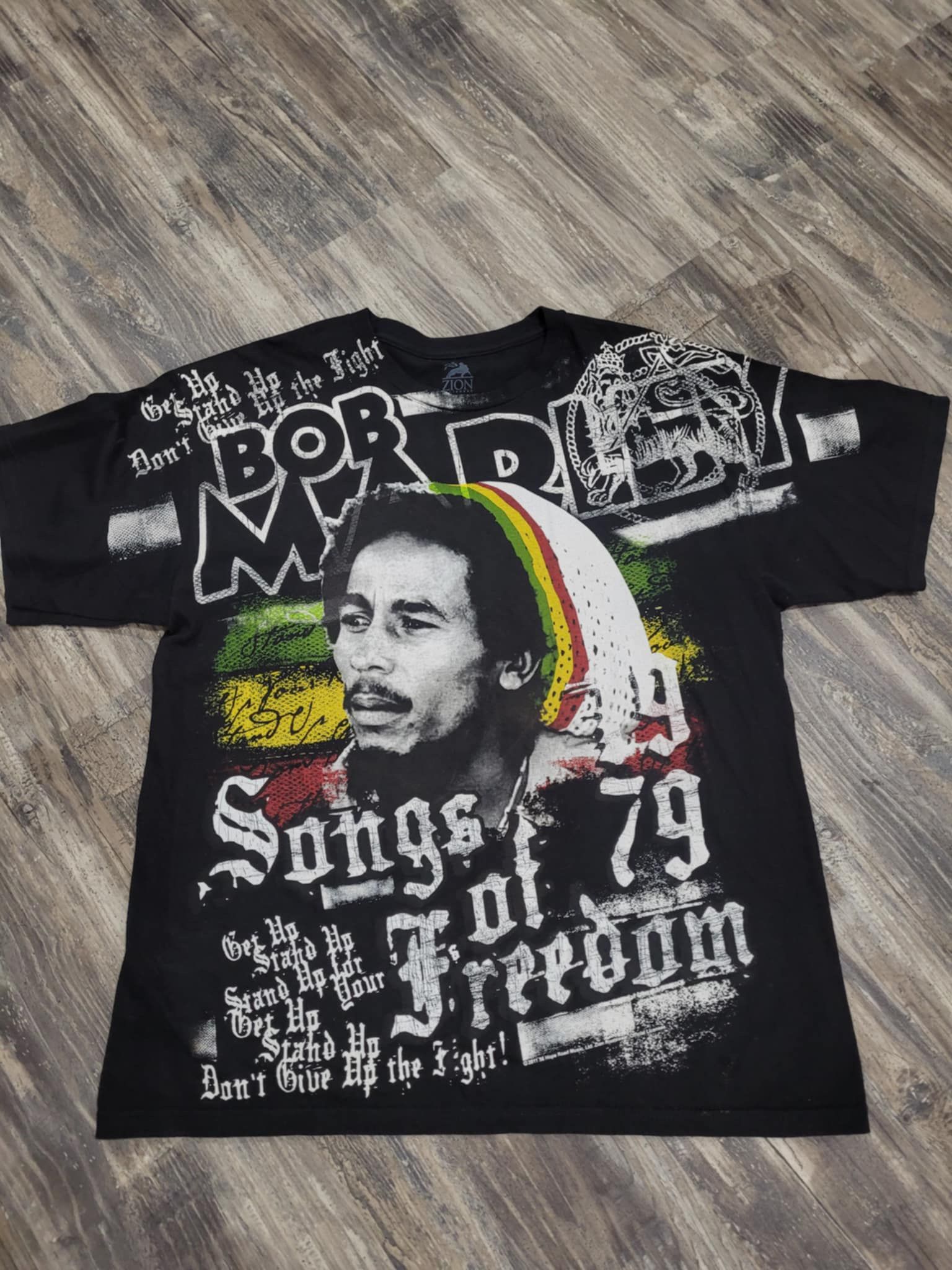 Bob Marley 1979 Songs Of Freedom XL Shirt