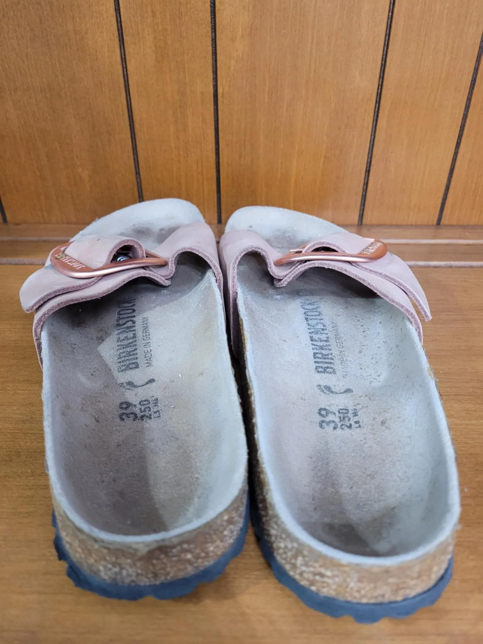 Birkenstock Sandals Womens 8 Mens 6 - Like New! image indicator(6)