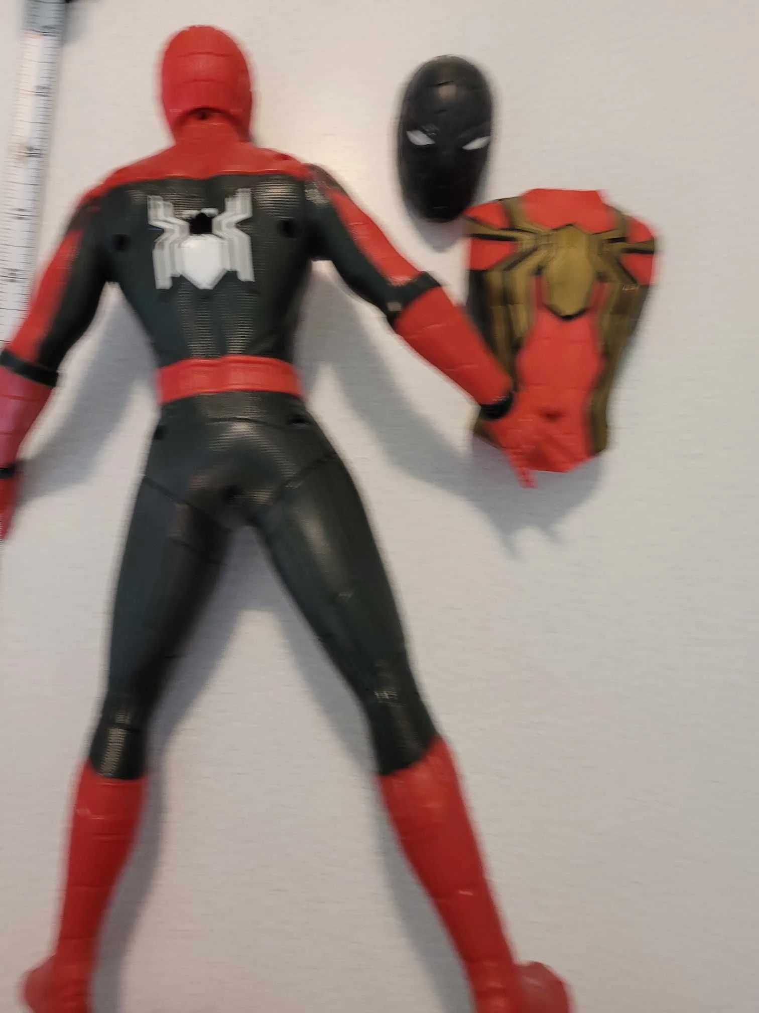 SPIDER-MAN Action Figure Doll Toy With Mask And Jacket image indicator(2)