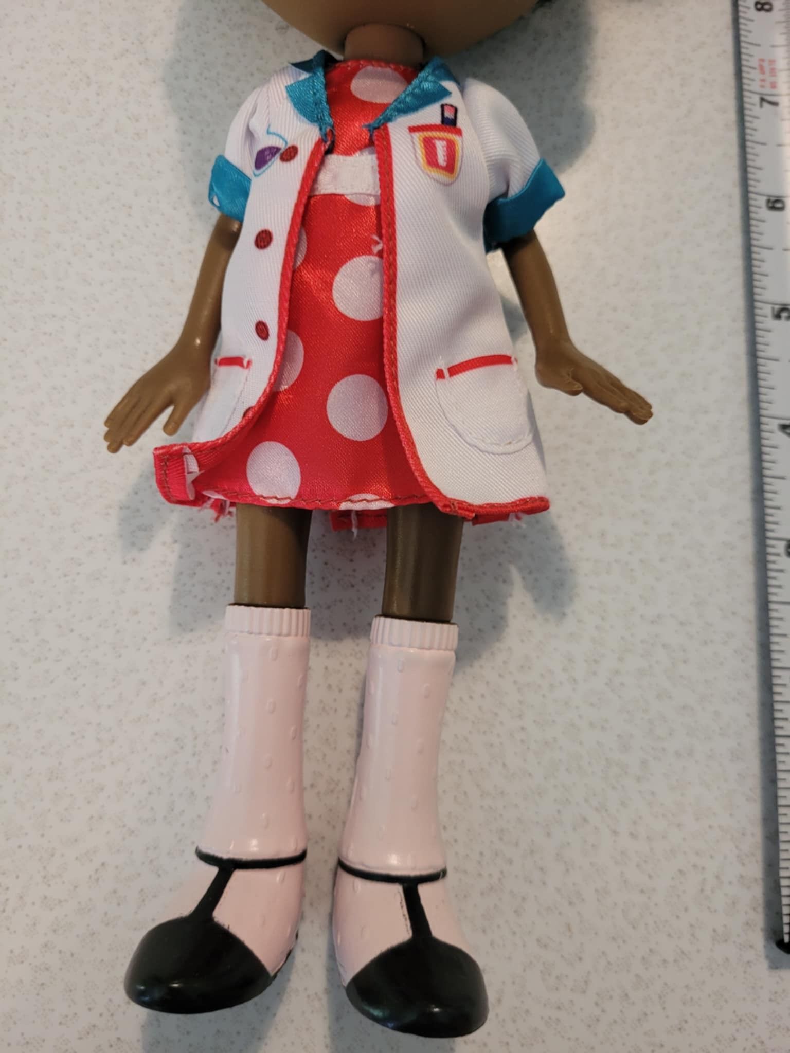 ADA Twist Lab 10 Inch Doll Toy Talks & Sings Netflix -Like New!! - photo 3