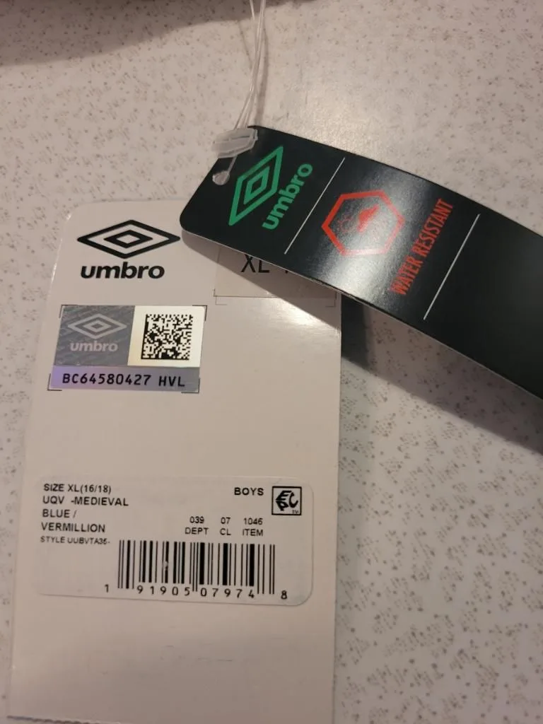 NWT Red & Blue UMBRO Soccer USA Jacket Youth XL 18 image indicator(3)