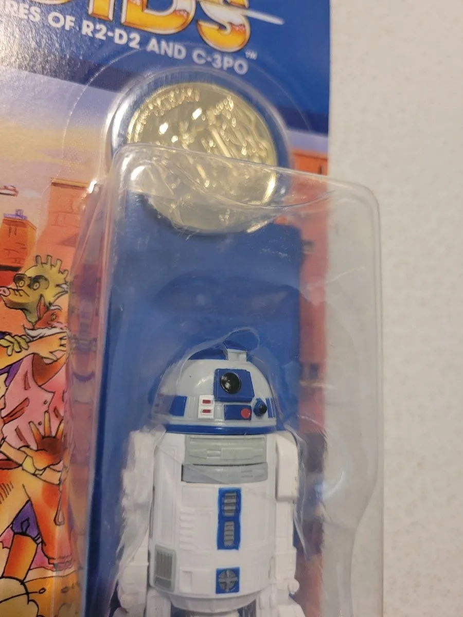 Vintage Disney Star Wars DROIDS R2D2 Action Figure Toy & Coin image indicator(3)