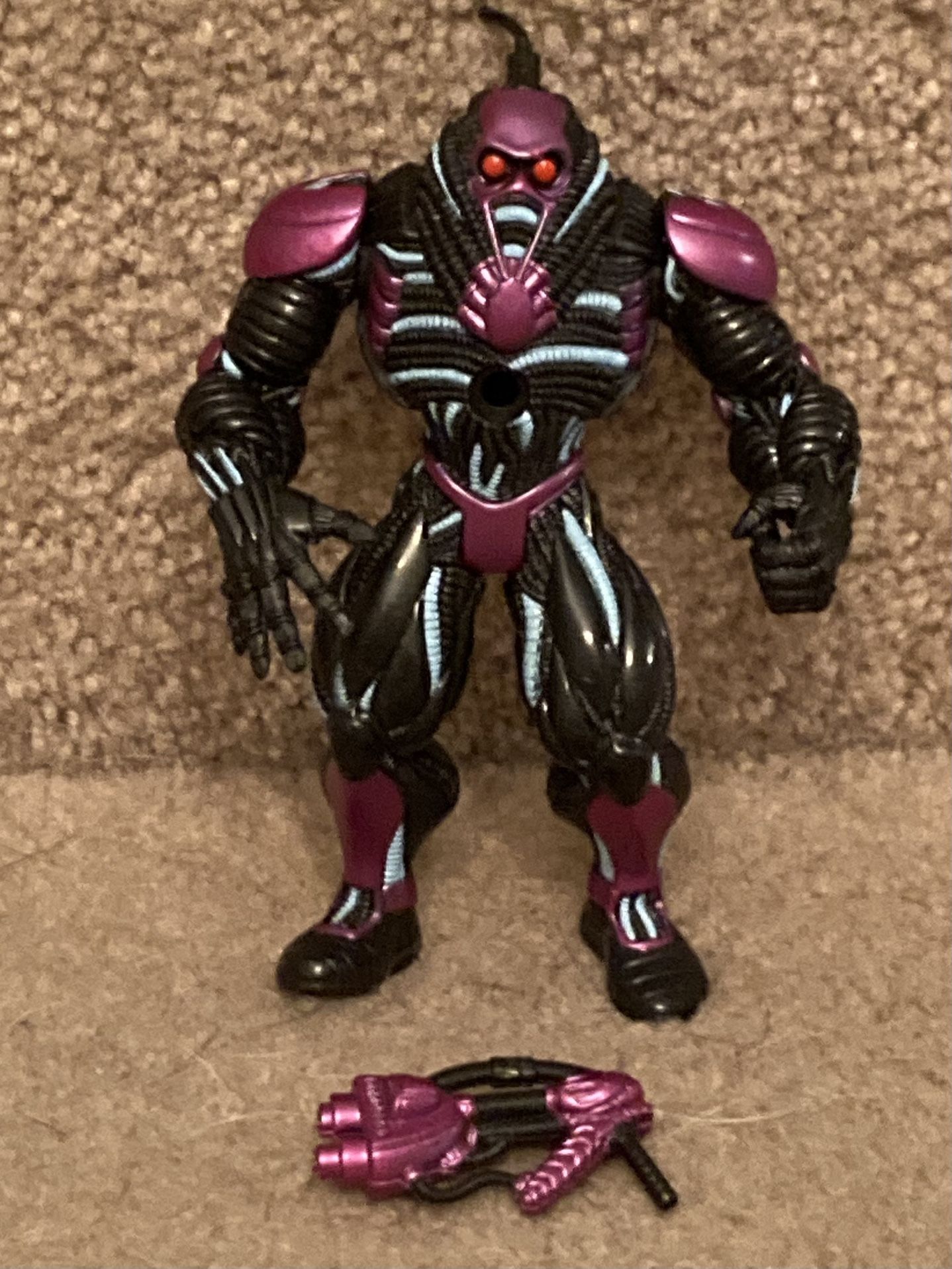 Vintage 1995 X-Men Generation X The Protector Figure - photo 5