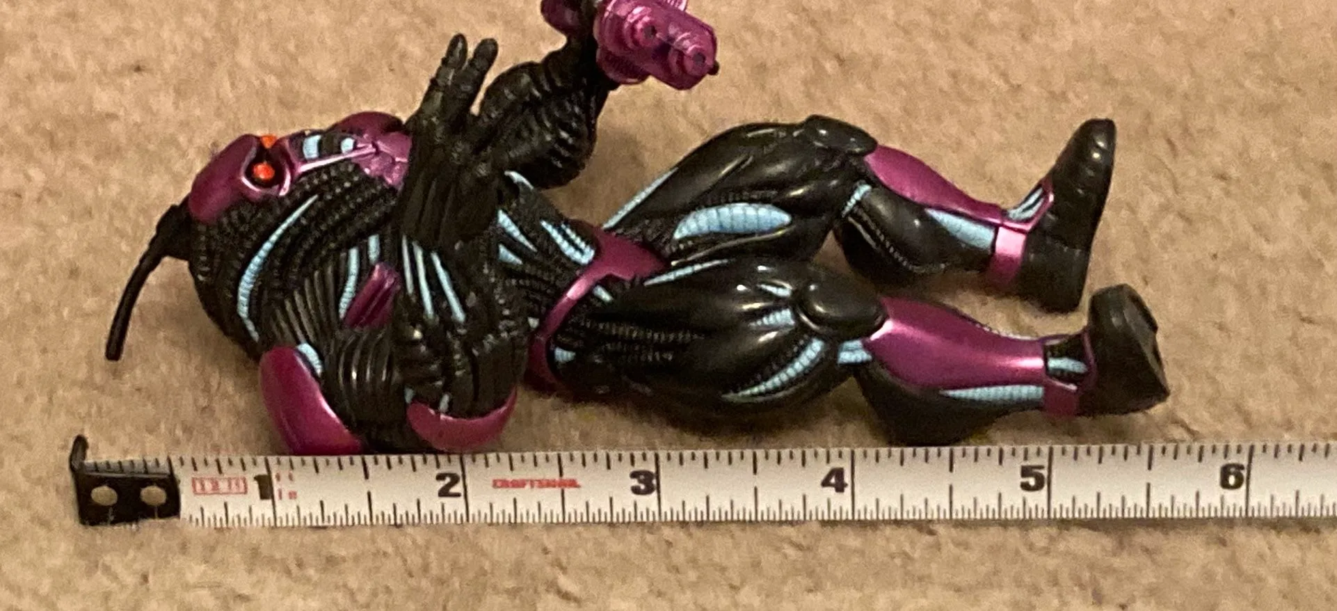 Vintage 1995 X-Men Generation X The Protector Figure image indicator(7)