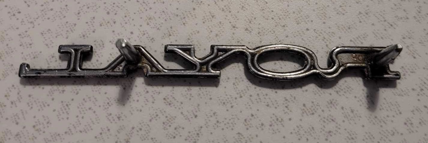 Vintage O.E Ford Toyota Buick ROYAL Car Metal Emblem Logo Badge - photo 2
