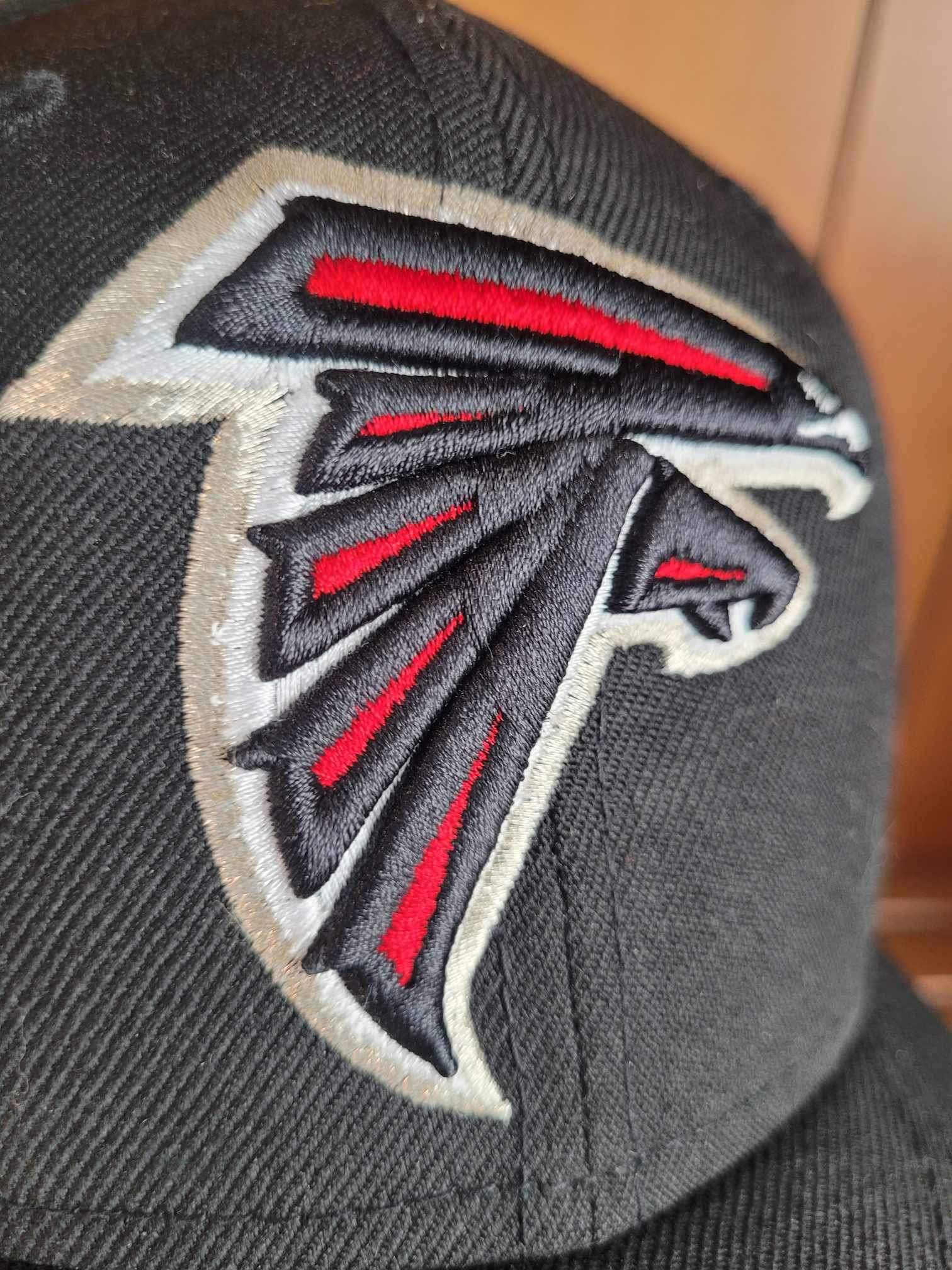 New Era NFL Atlanta Falcons Football Logo 7 1/4 Fitted Hat Cap - photo 4