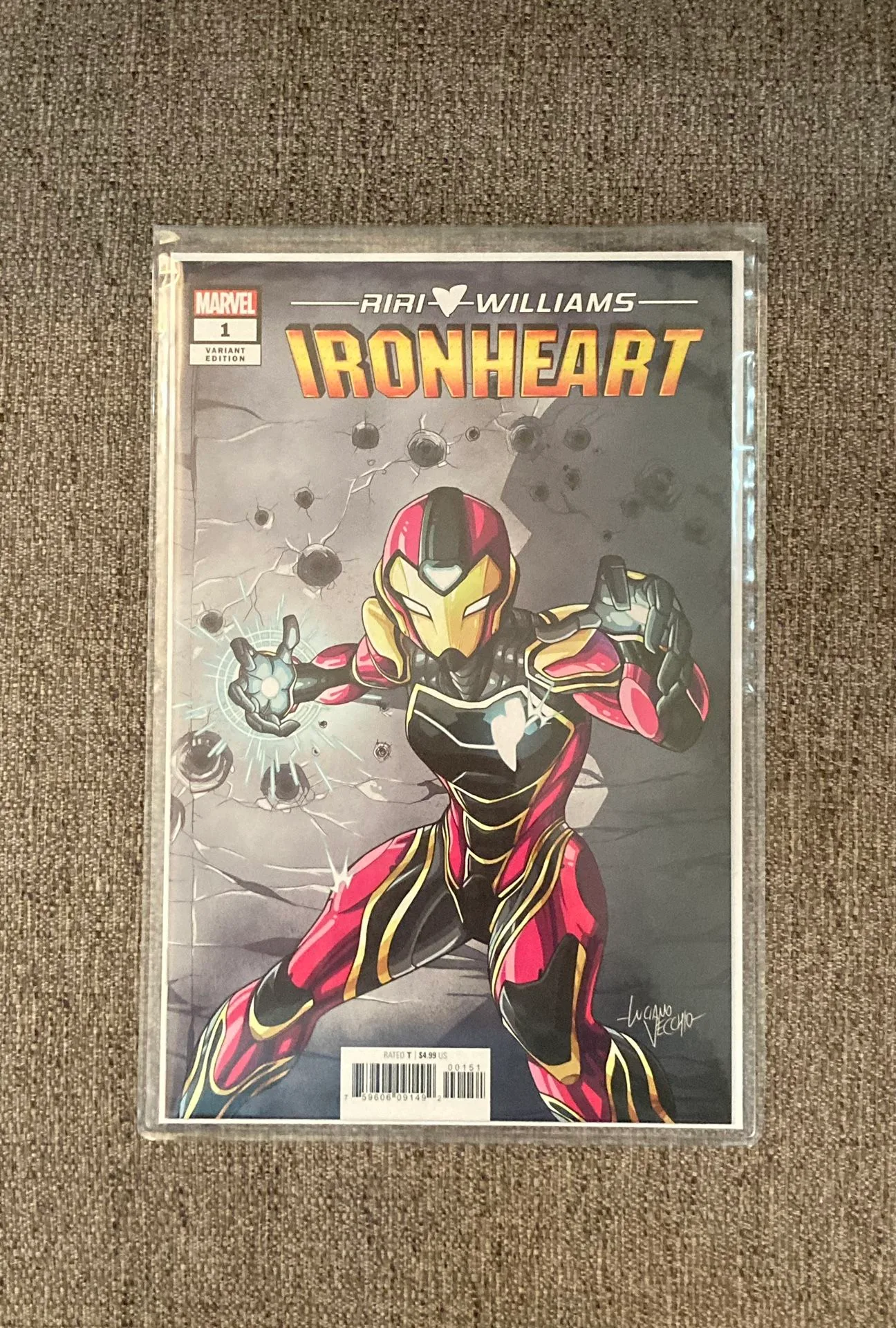 Marvel Comic IRONHEART #1 Variant Cover Key Issue First Print thumbnail