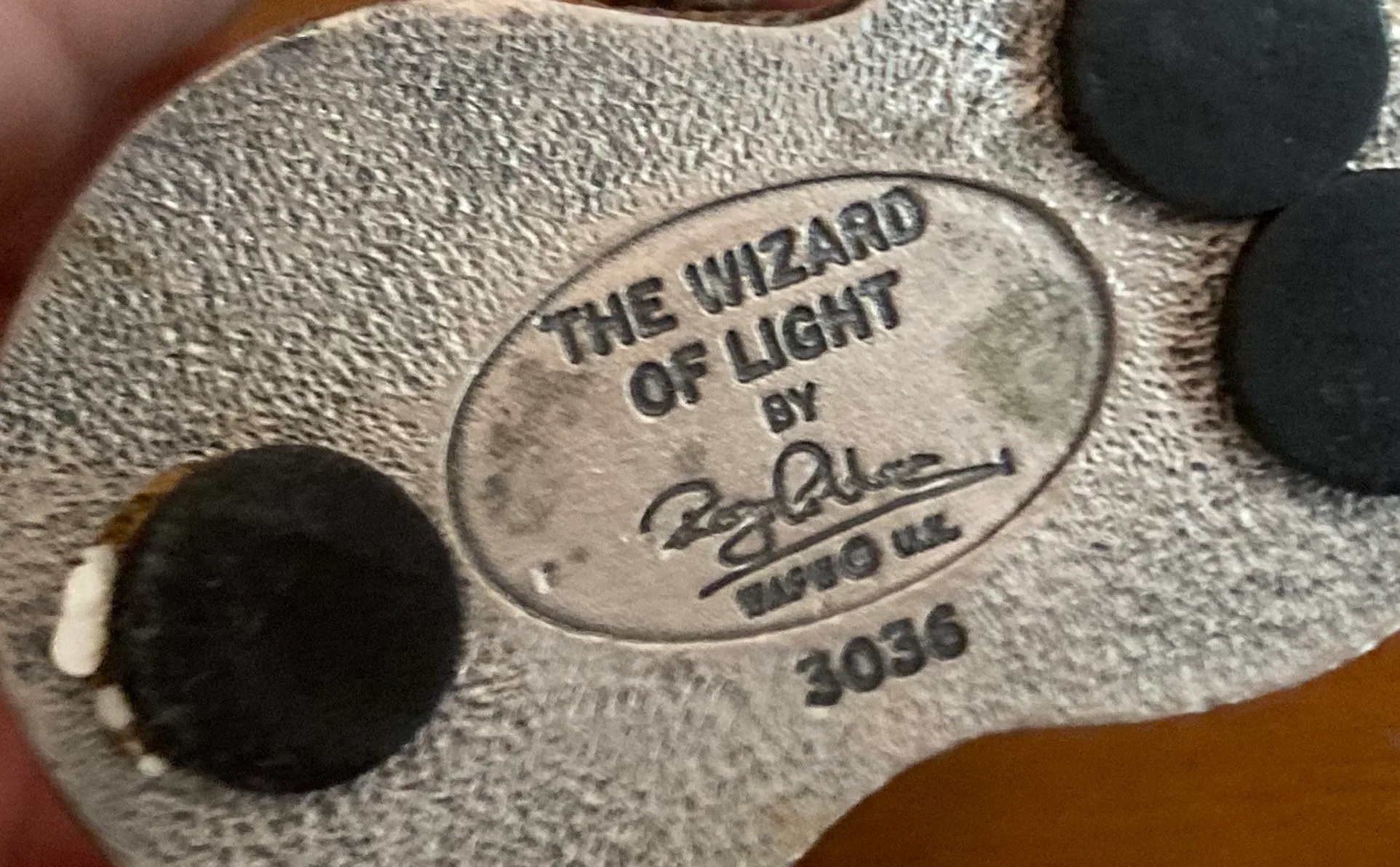 Vintage Metal Pewter The WIZARD Of Light Figure #3036 image indicator(7)