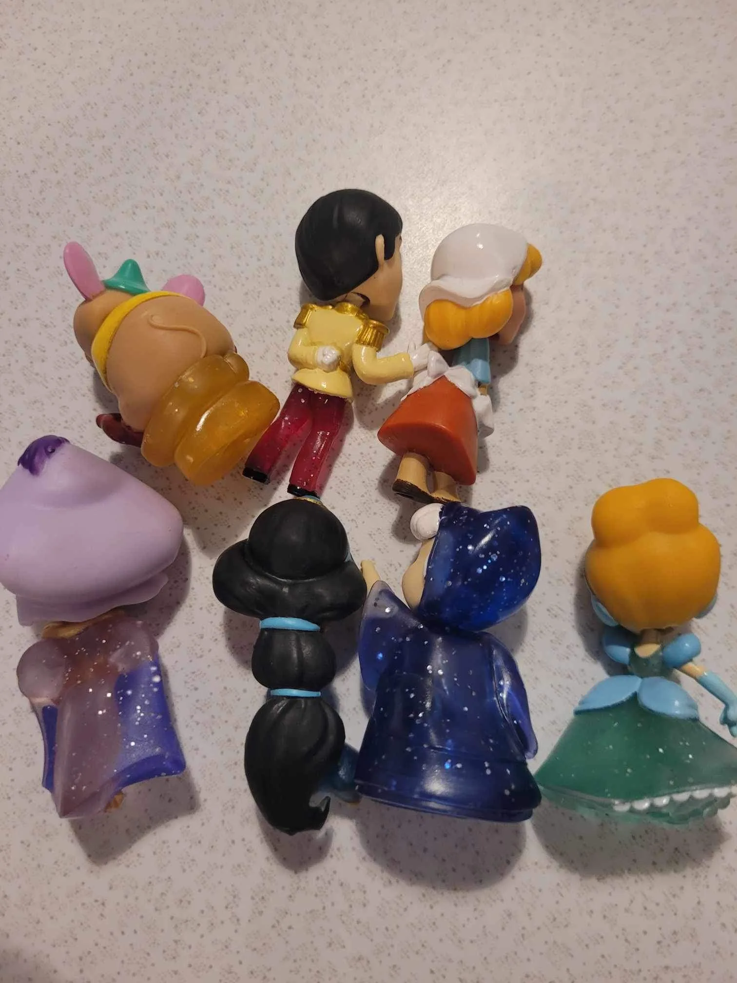 Lot Of 7 Disney Princess Mini Rubber Figures Aladdin Cinderella image indicator(3)