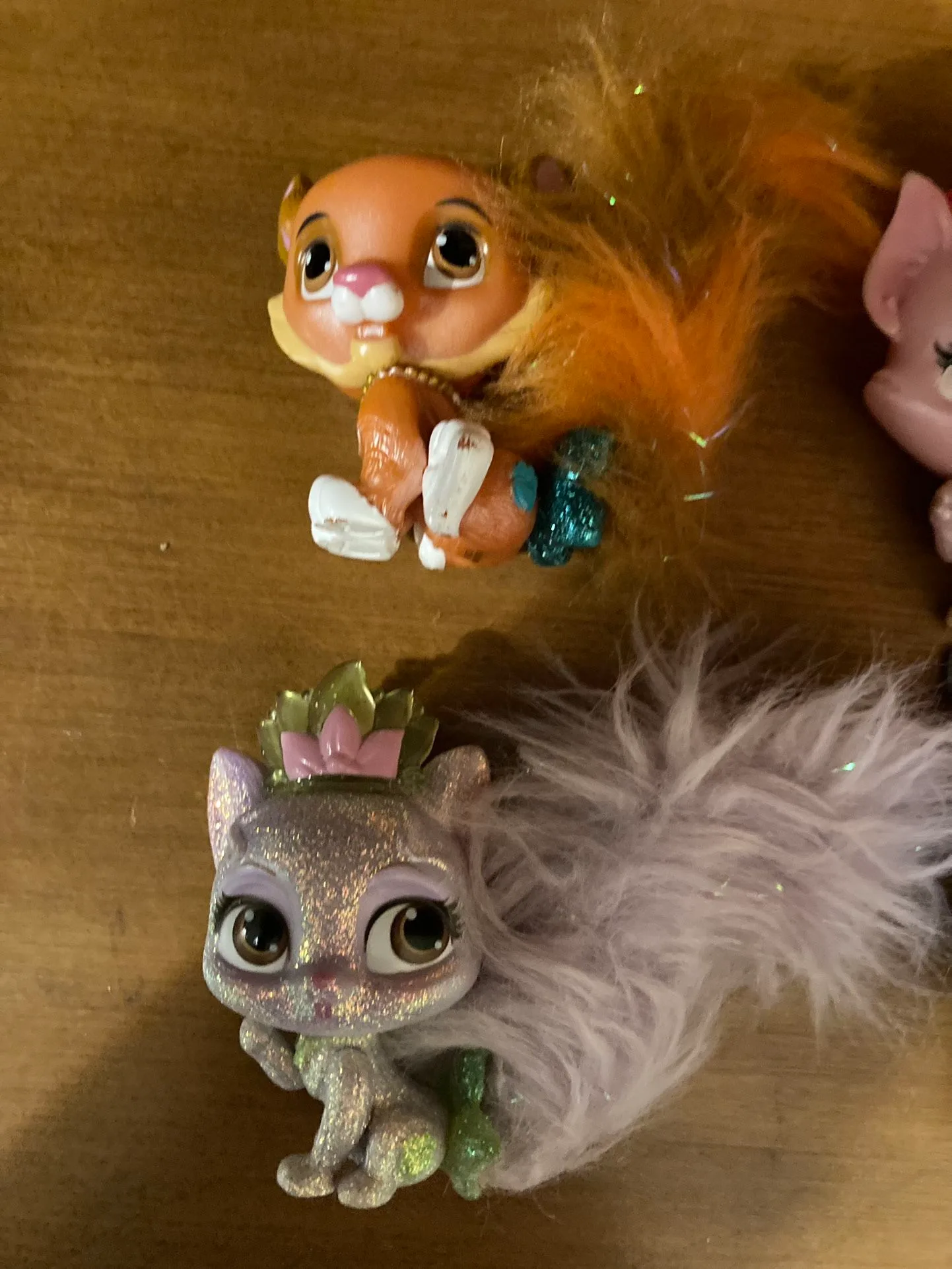 Lot Of 6 Disney Princess Palace Furry Tail Pets Sparkle Glitter image indicator(2)