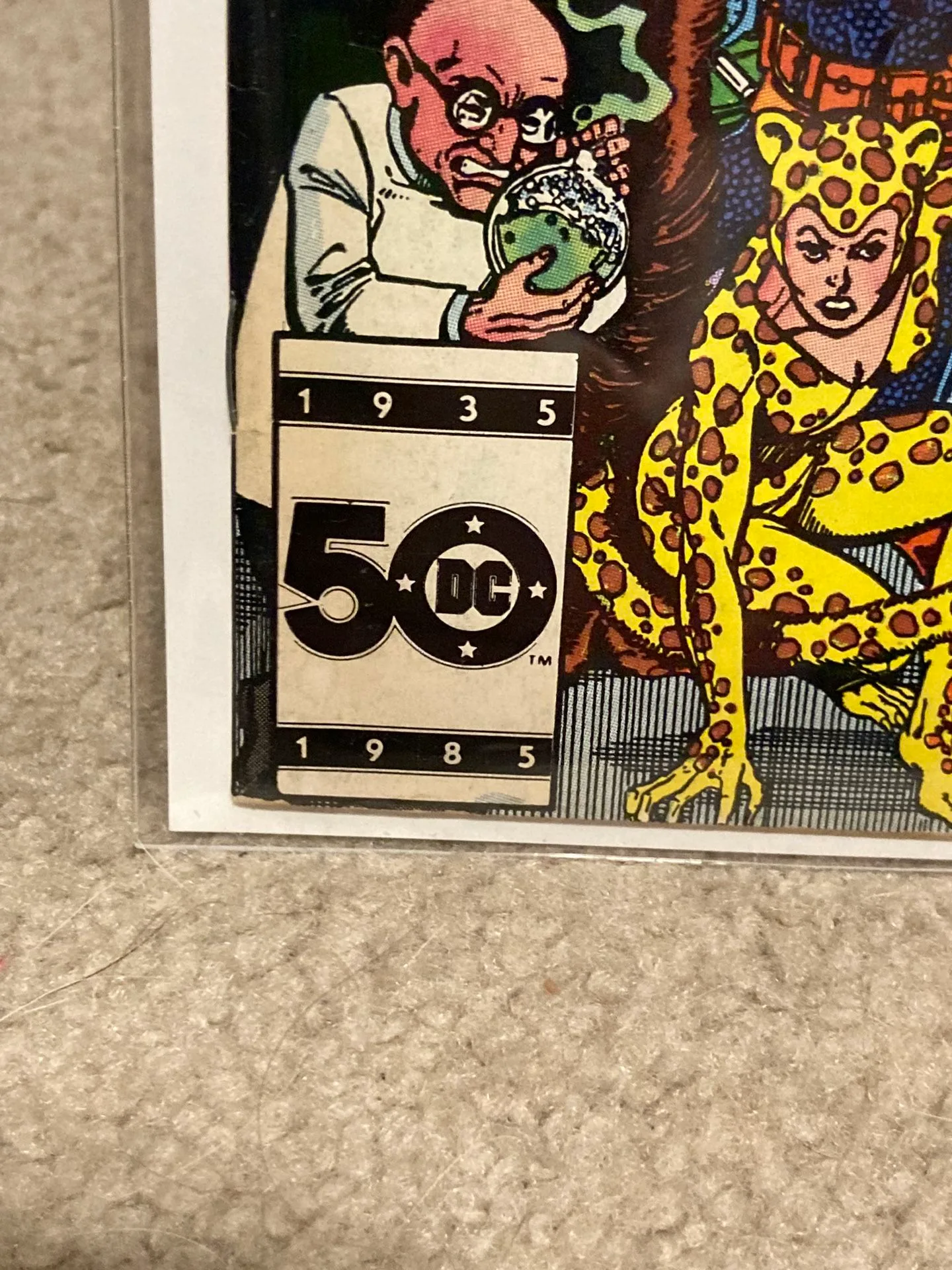 Vintage Dc Comics CRISIS Of Infinite Earths Issue #9 image indicator(2)
