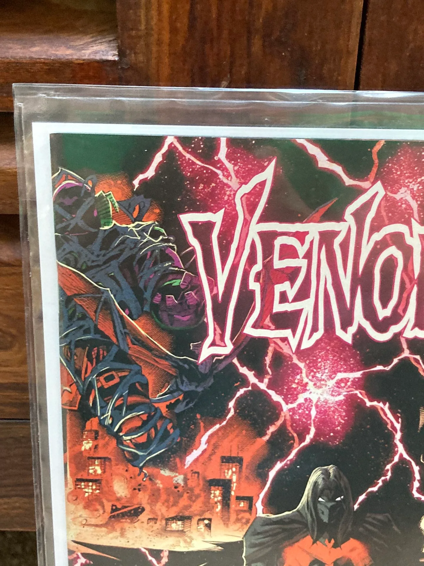 Marvel Comics VENOM issue #25 Variant Wrap Cover Comic Book image indicator(7)