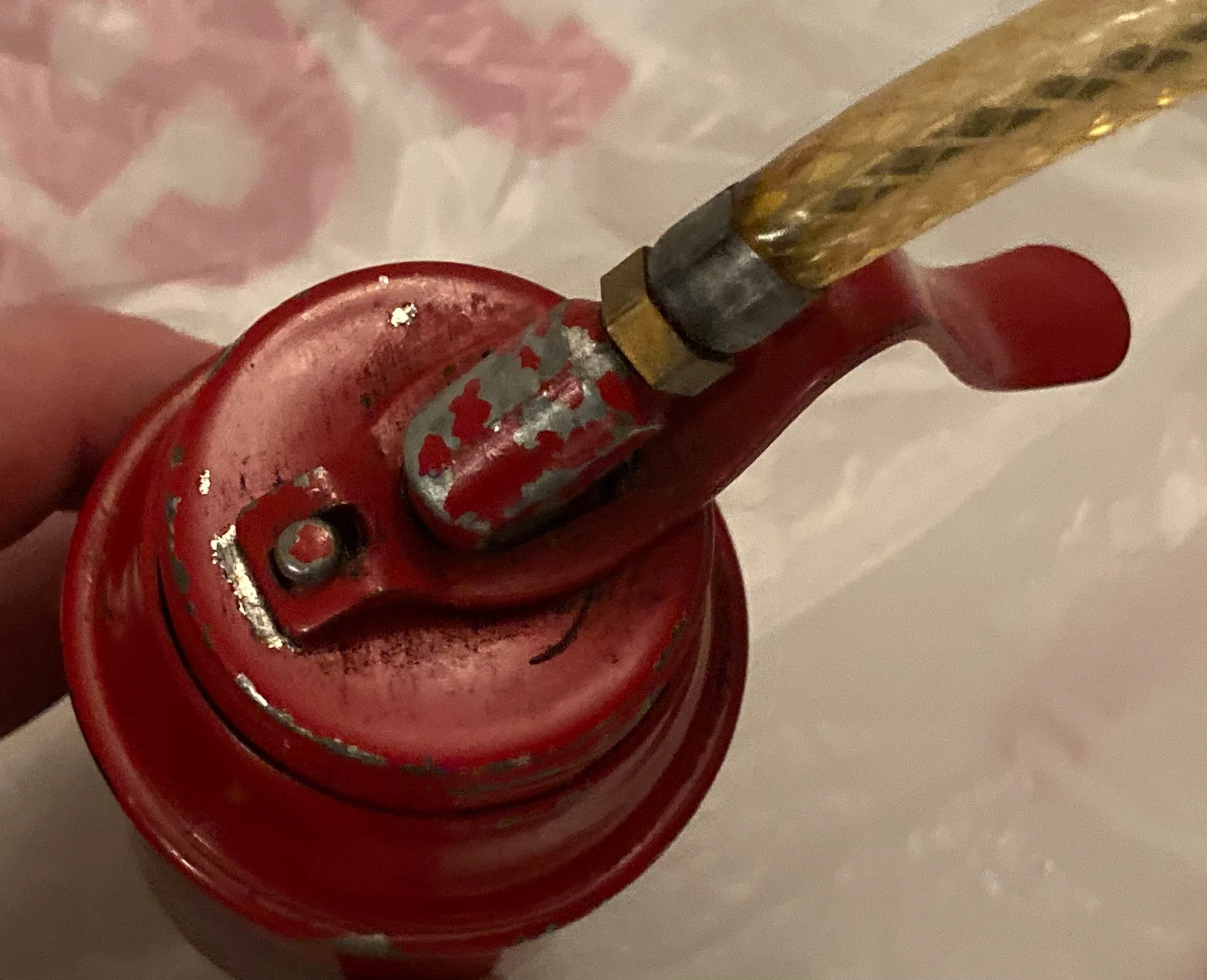 Vintage Red Metal Oil Lube Can Machine Automobile Tools image indicator(2)