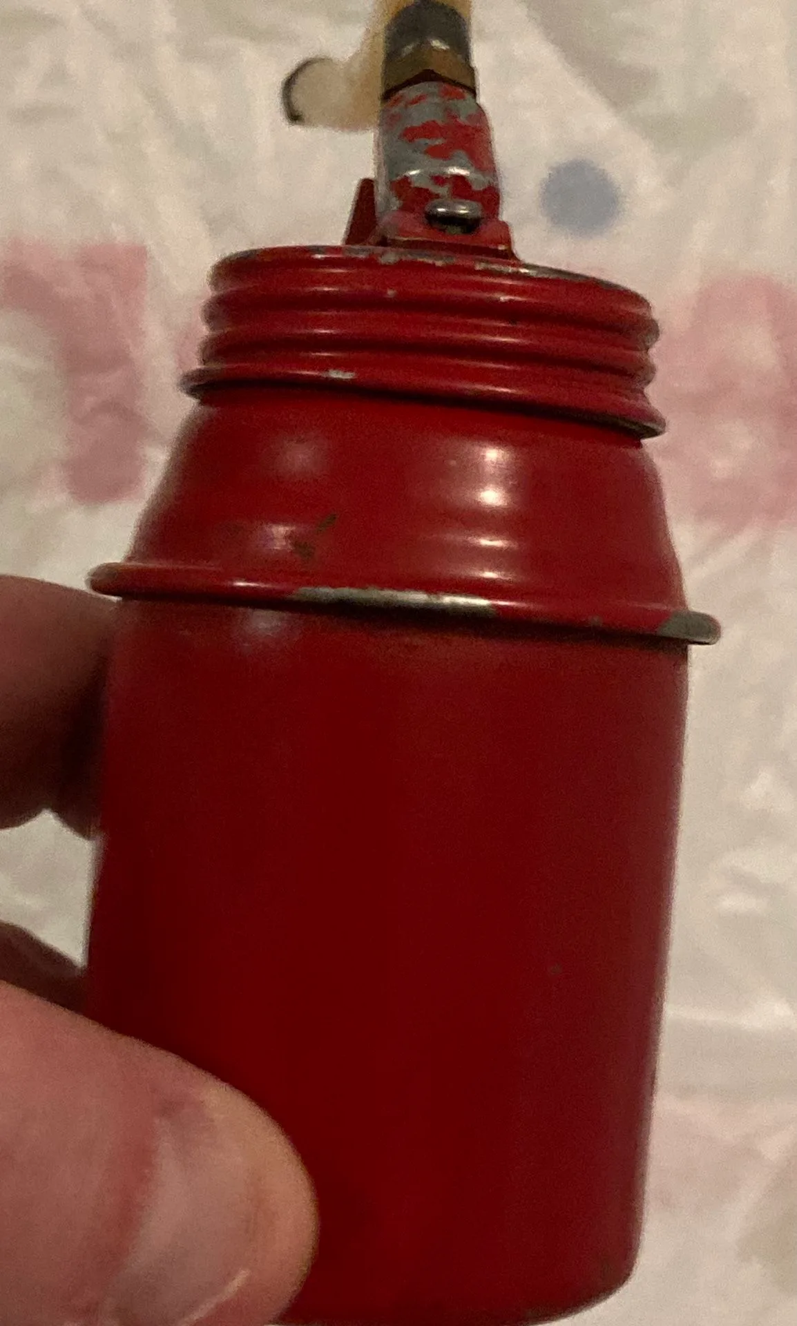 Vintage Red Metal Oil Lube Can Machine Automobile Tools image indicator(4)