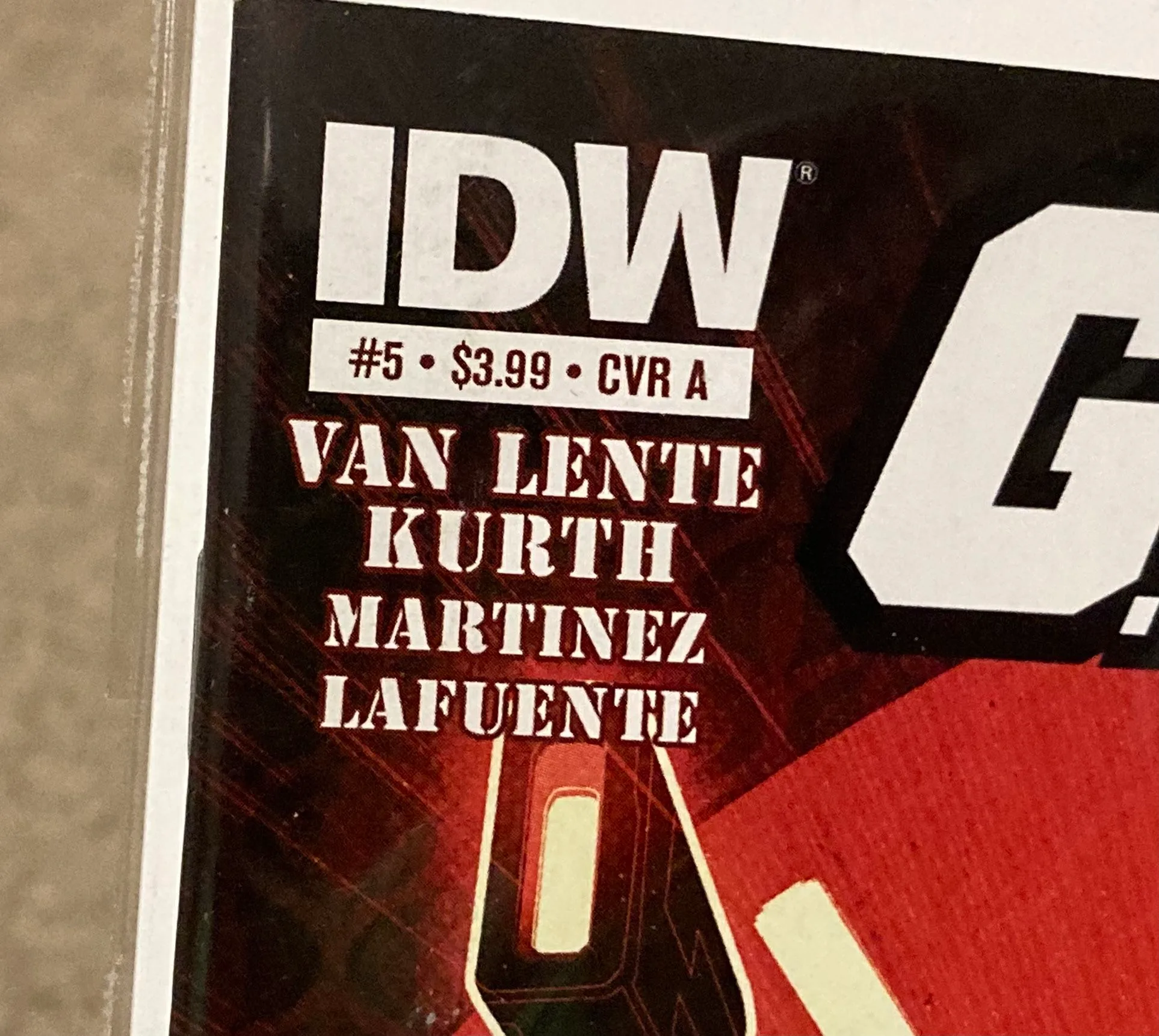 IDW G.I JOE #5 Variant Baroness Cover Comic - First Print image indicator(2)