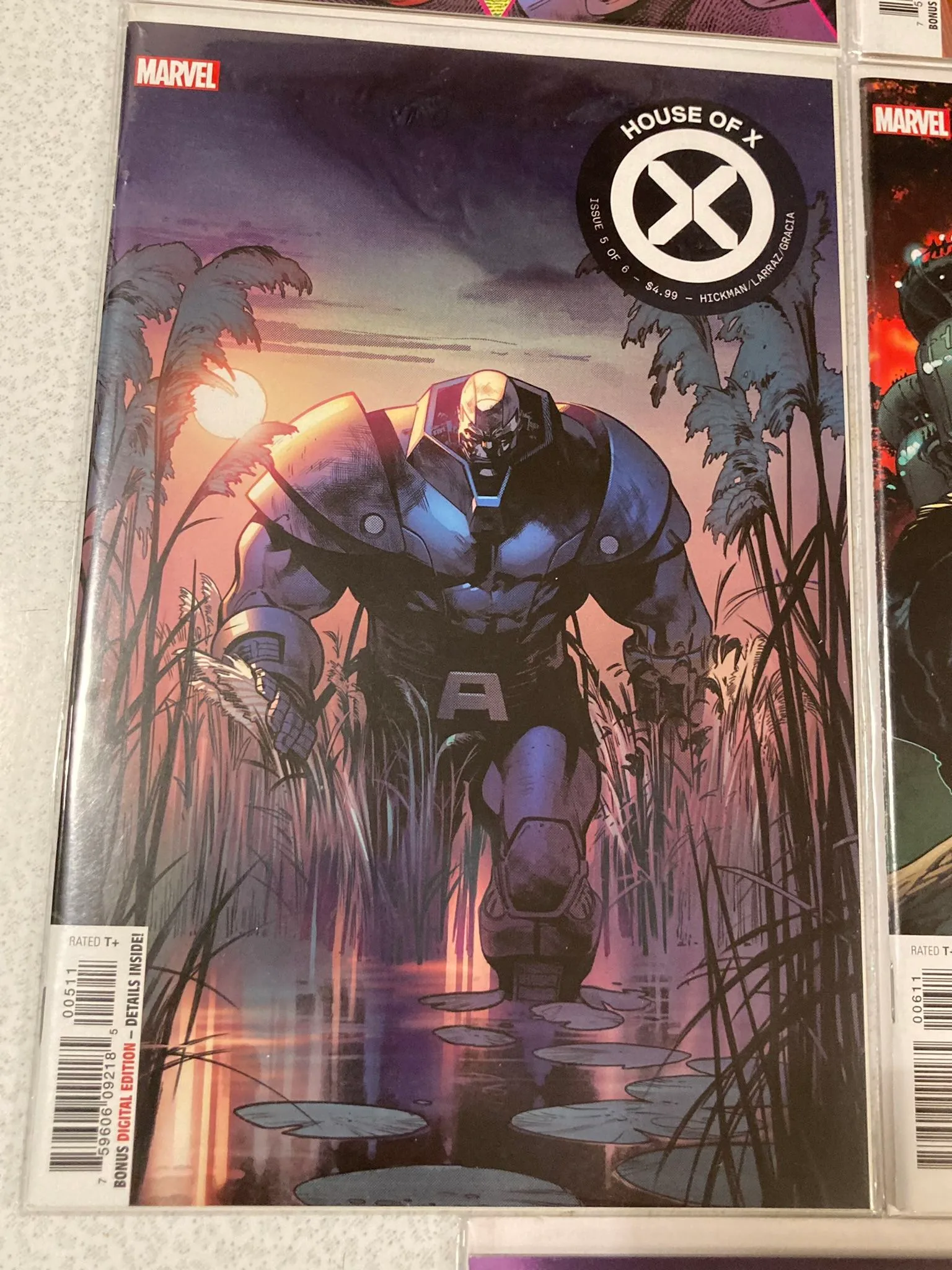 Lot Of 8 Marvel Comics Power Of X & HOUSE OF X Variant image indicator(5)