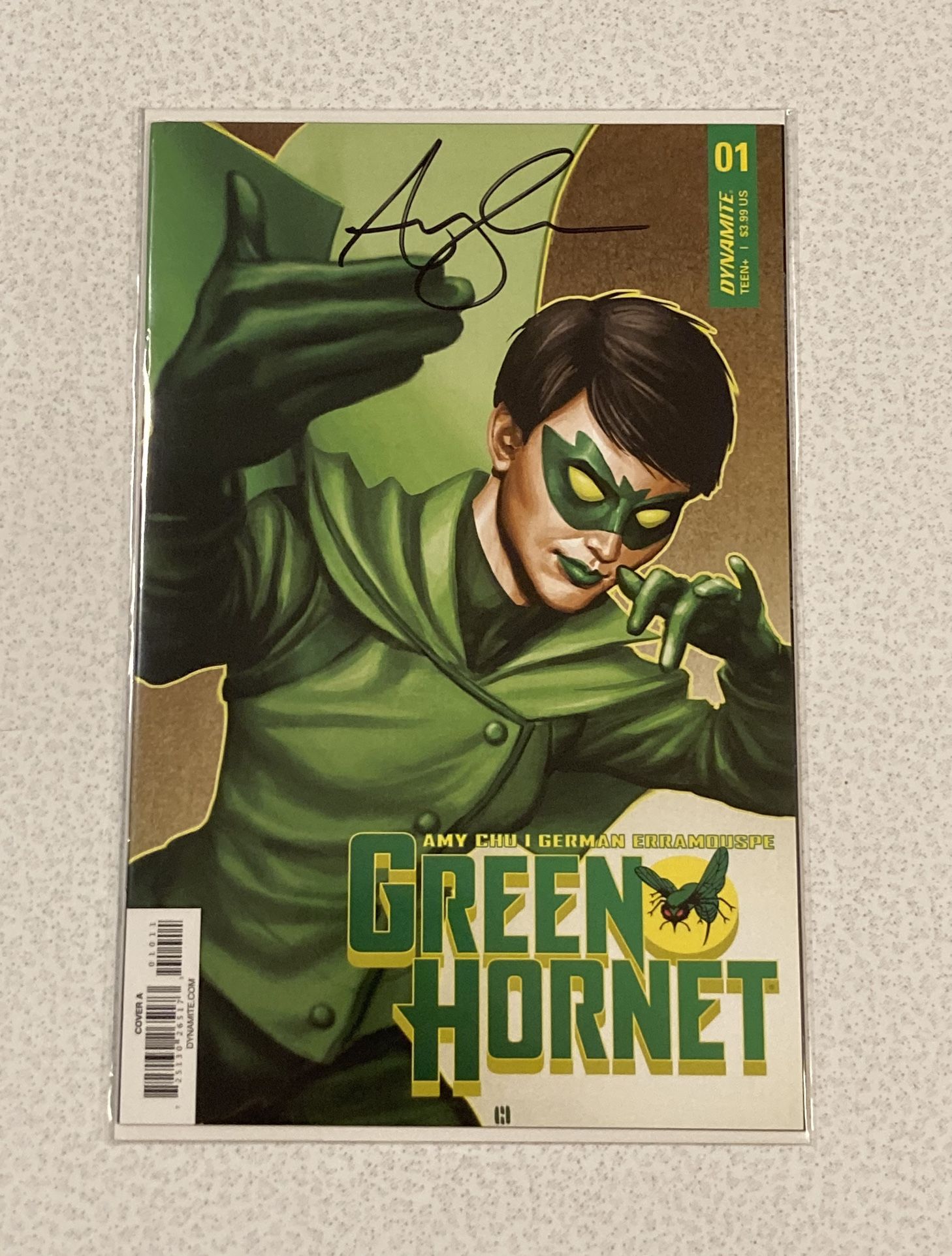 Dynamite Comics GREEN HORNET #1 Signed Comic Book