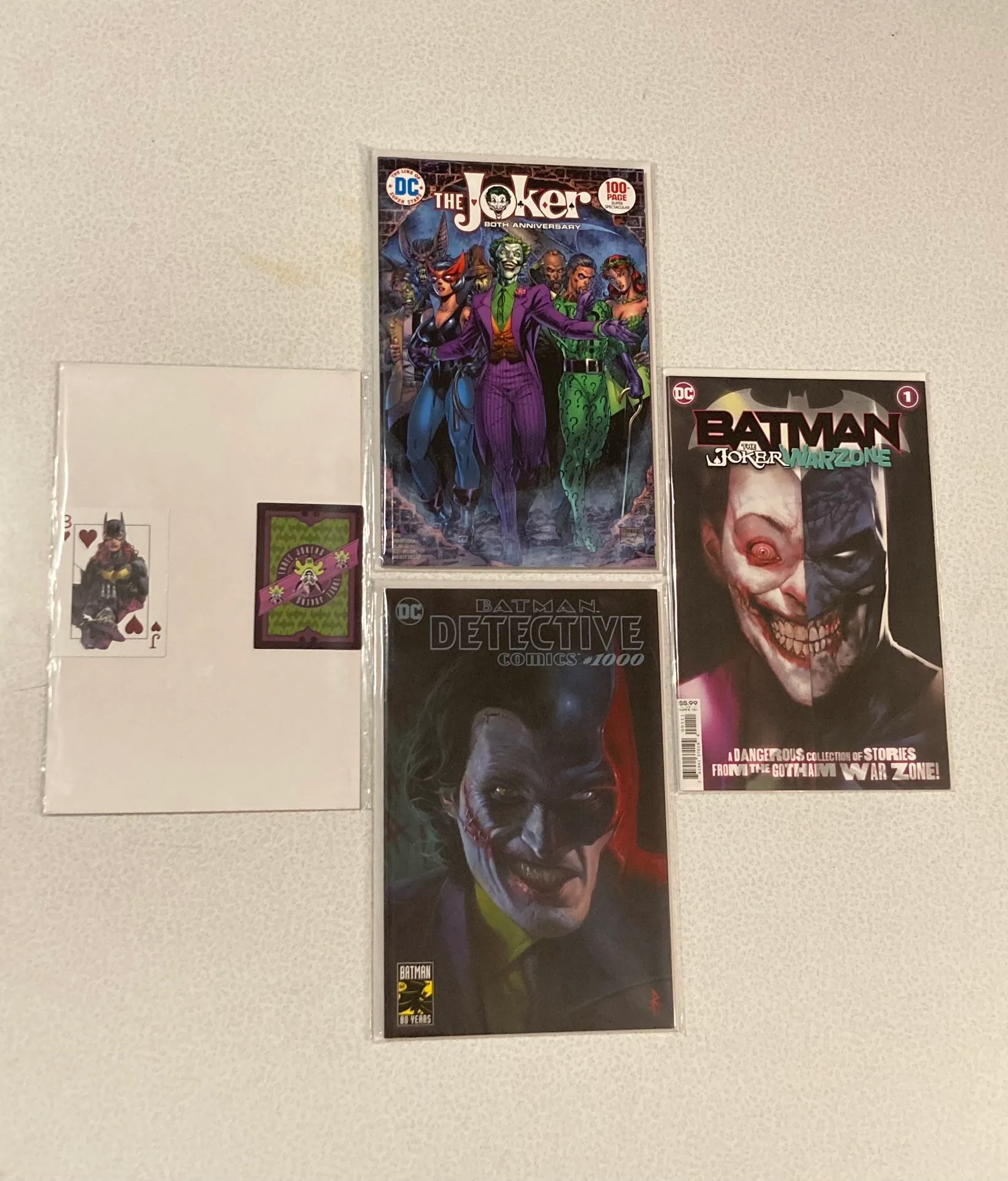 DC Comics Lot Of 3 BATMAN & JOKER Issue #1 thumbnail