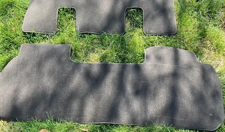 Chevy Traverse/Enclave Carpet Kit - Brand New! image indicator(4)