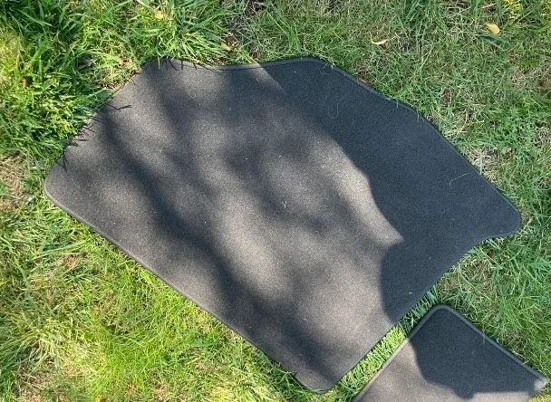 Chevy Traverse/Enclave Carpet Kit - Brand New! image indicator(5)