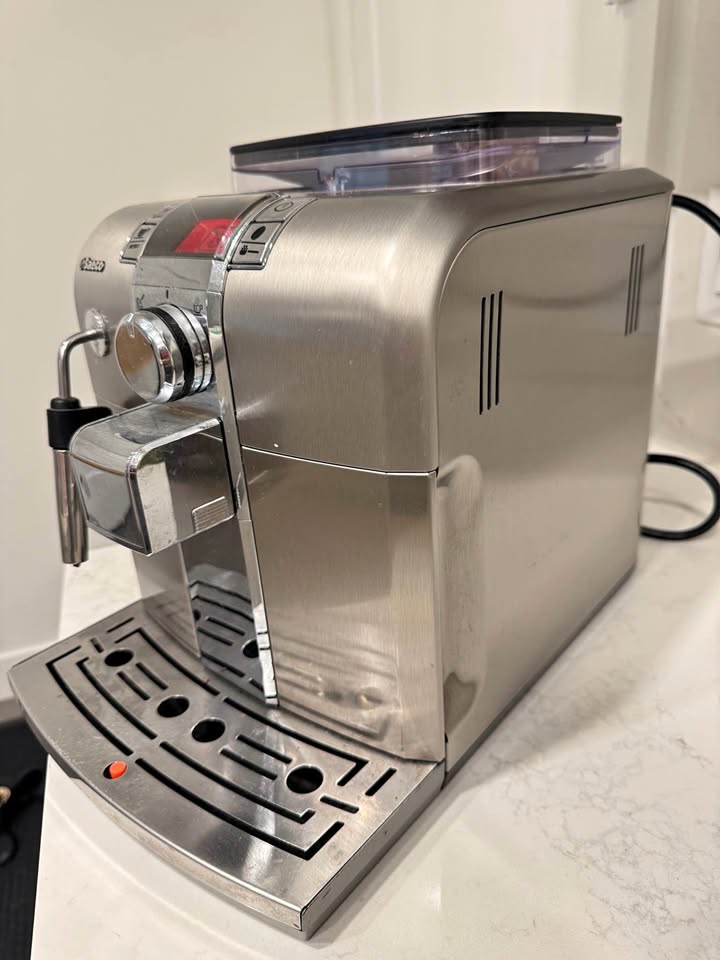 ☕ Saeco Espresso Machine – Stainless Steel