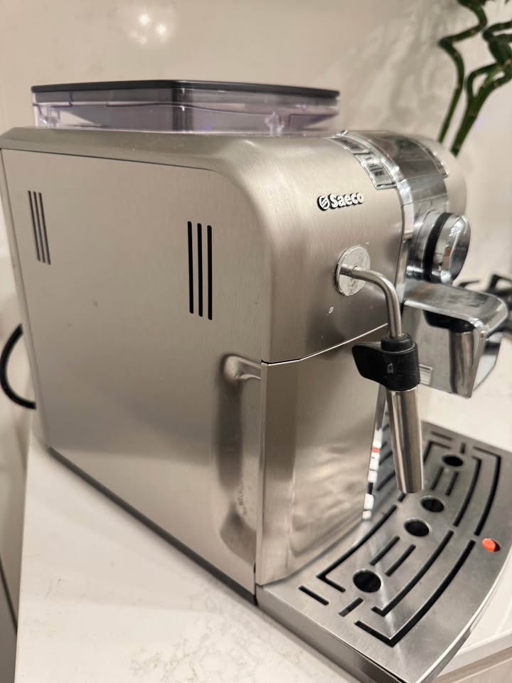 ☕ Saeco Espresso Machine – Stainless Steel - photo 2
