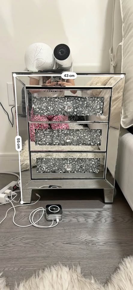 ✨ Mirrored Crystal 3-Drawer Nightstand / Side Table