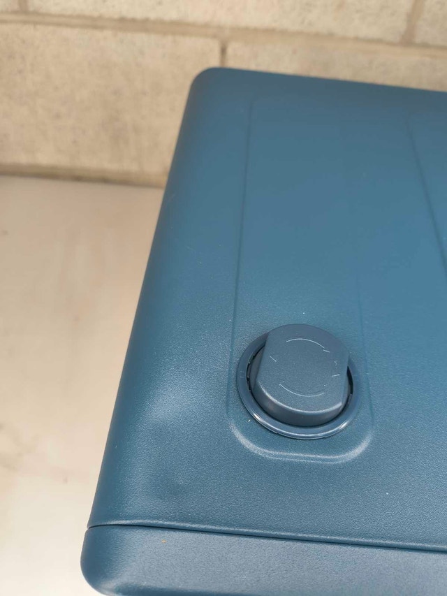 Our Place Wonder Oven – 6-in-1 Cosmetical damage/missed part - photo 5