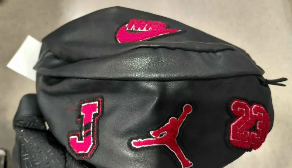 Brand new original Nike Jordan 23 crossbody bag waist pack image indicator(4)