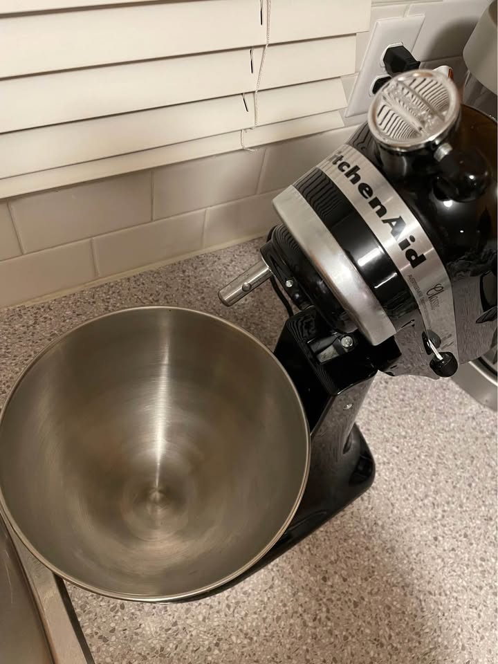 KitchenAid Classic Stand Mixer - photo 2