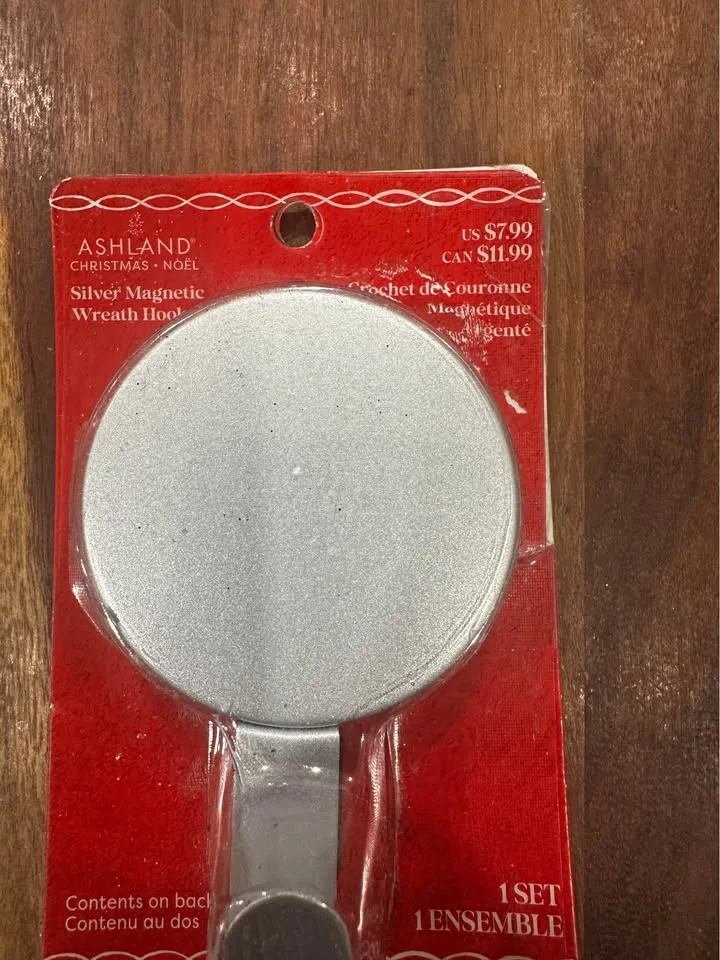 Christmas Decoration Lot image indicator(5)