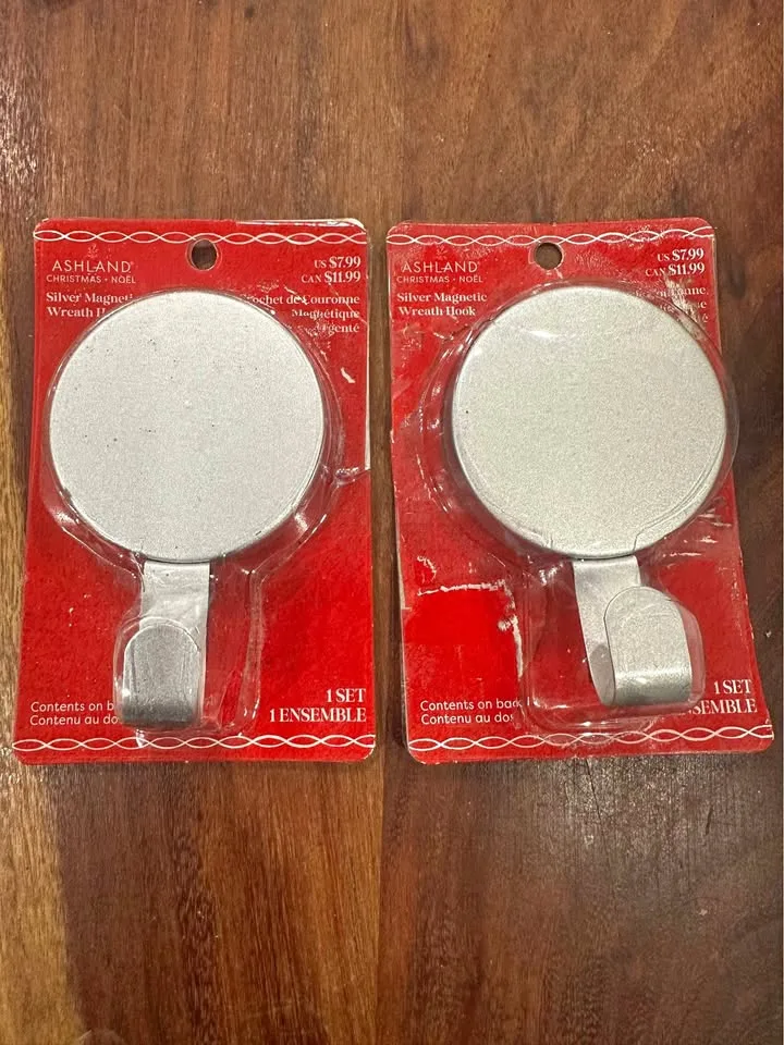 Silver Magnetic wreath holders/ hook