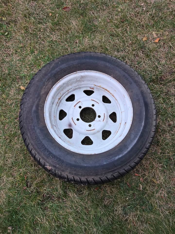 DG - Taskmaster ST205/75D15 Trailer tire - photo 2