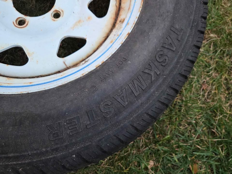 DG - Taskmaster ST205/75D15 Trailer tire - photo 3