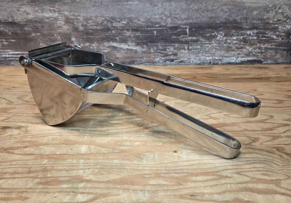 Stainless steel potato rice Masher fruit juicer hand press veget - photo 5