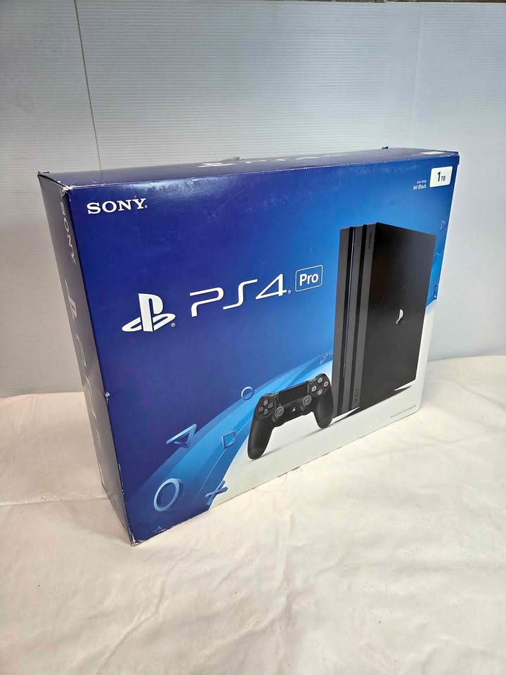 PS4 Play Station 4 with 1TB & 9 games