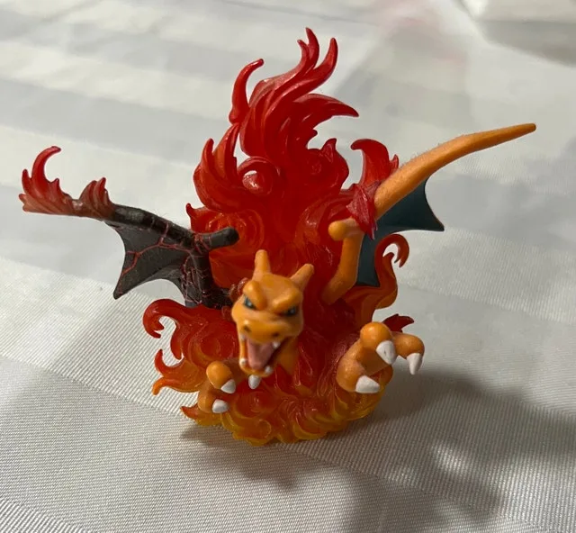 Pokémon Red and Blue collection Charizard figure