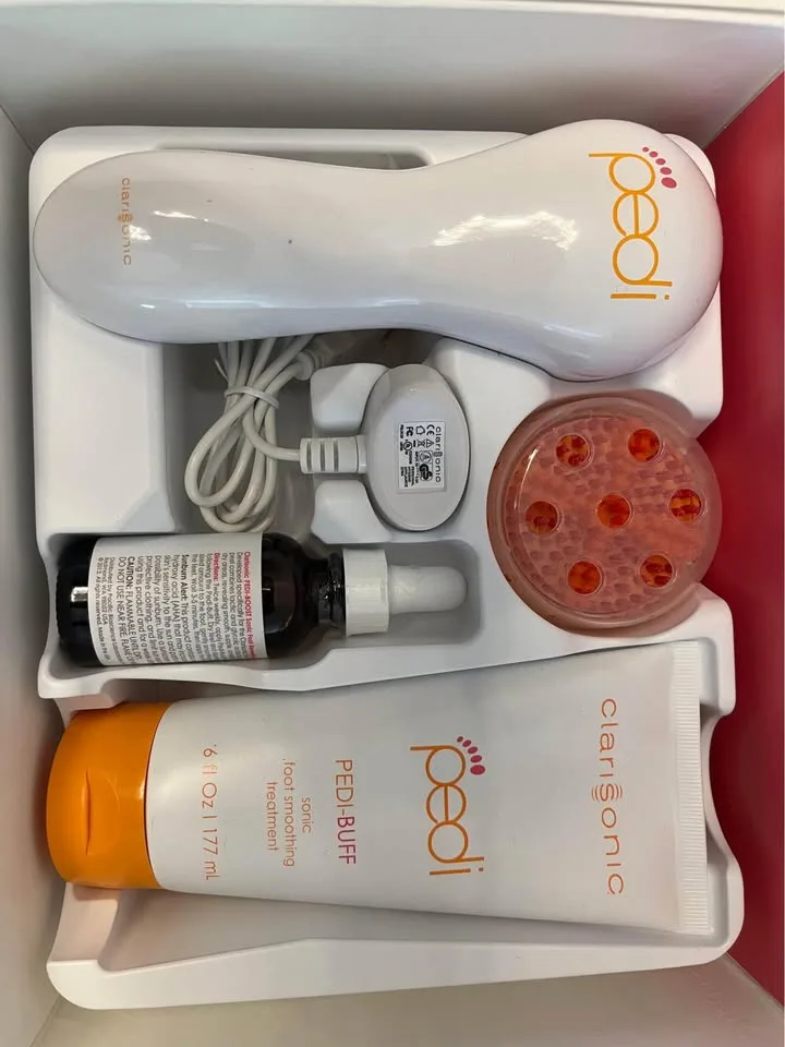 Clarisonic Pedi Sonic Foot Transformation Kit image indicator(2)
