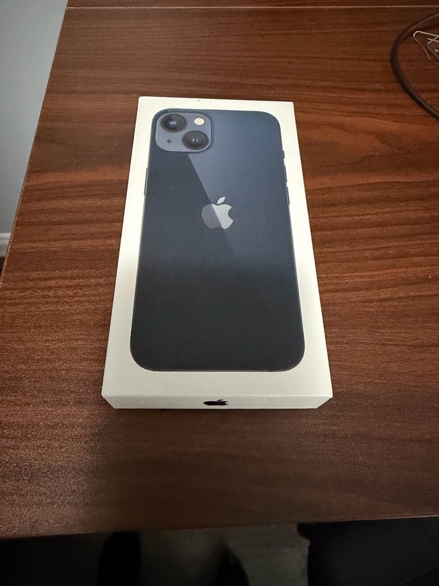 iPhone 13 Midnight 128GB - photo 3
