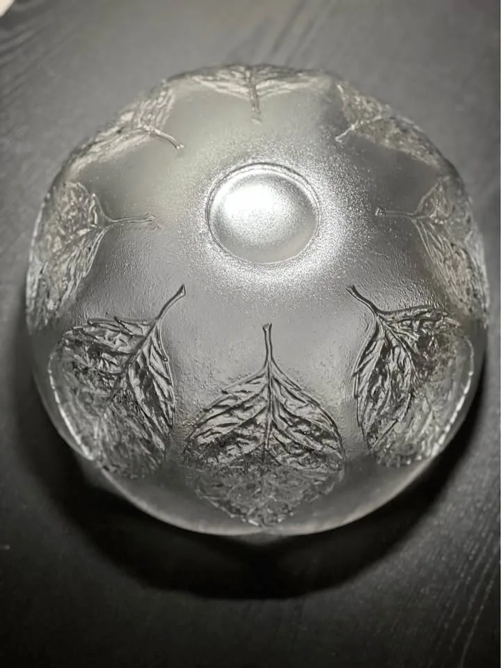 Kosta Boda Party leaf-patterned glass serving bowl image indicator(5)