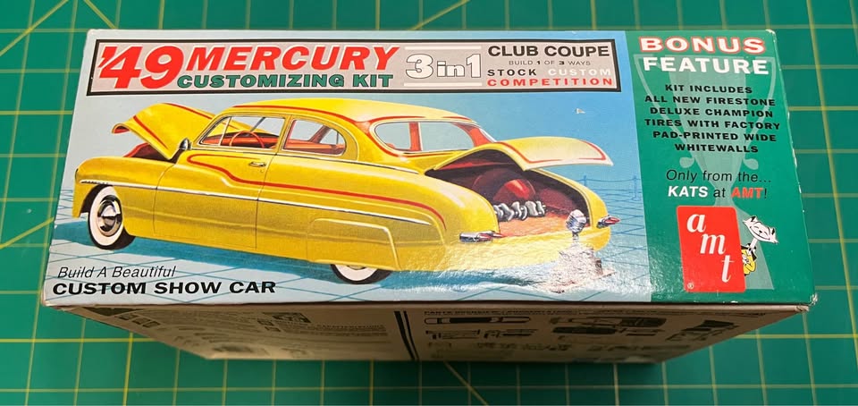 AMT '49 Mercury 2-Door Club Coupe 1/25 Scale Model Kit - photo 5