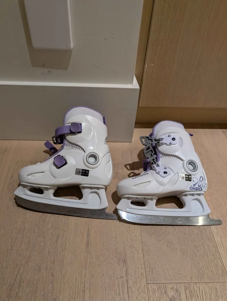 Girls' skates size 10.5-12.5C image indicator(3)